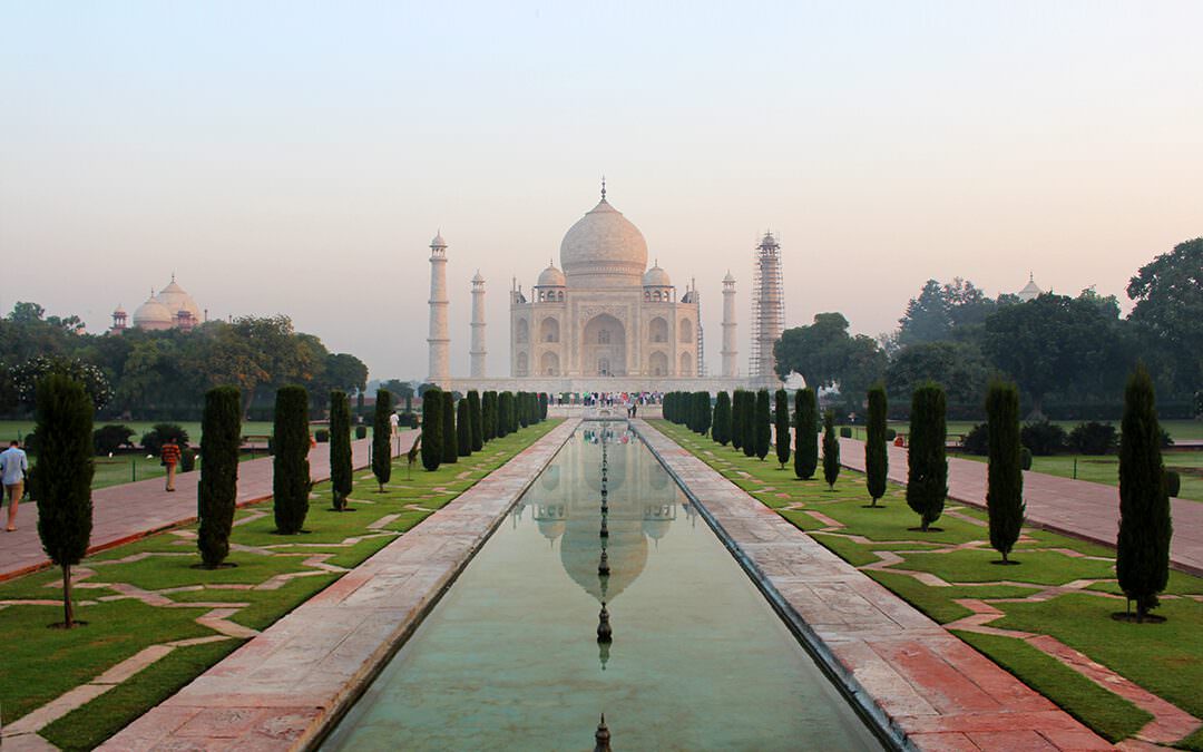 AGRA, A CIDADE DO AMOR E DO TAJ MAHAL